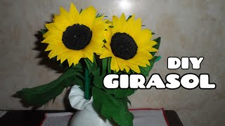 MANUALIDADES GIRASOL DE PAPEL CREPE  How to Make Paper Flower [upl. by Gabi652]