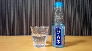 🔴 Ramune ラムネ  Refresco Japonés  Como abrir la botella [upl. by Novi]