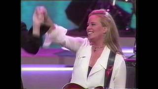 He thinks hell keep her  Mary Chapin Carpenter live 1993 [upl. by Ramona]