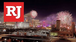 Las Vegas Strip celebrates 4th of July with fireworks [upl. by Victoria]